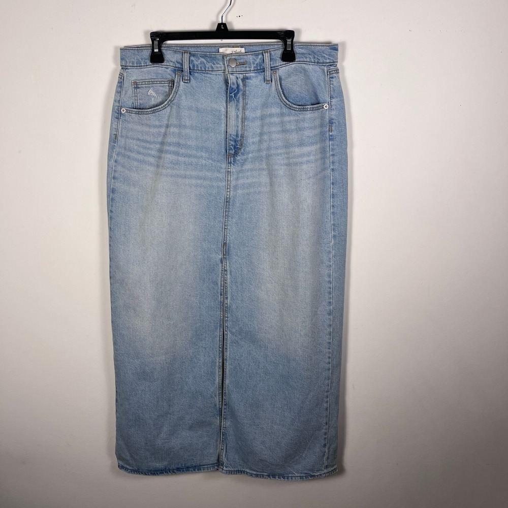 Universal Thread Denim Maxi Skirt Long Front Slit Women 14 Blue Casual Western